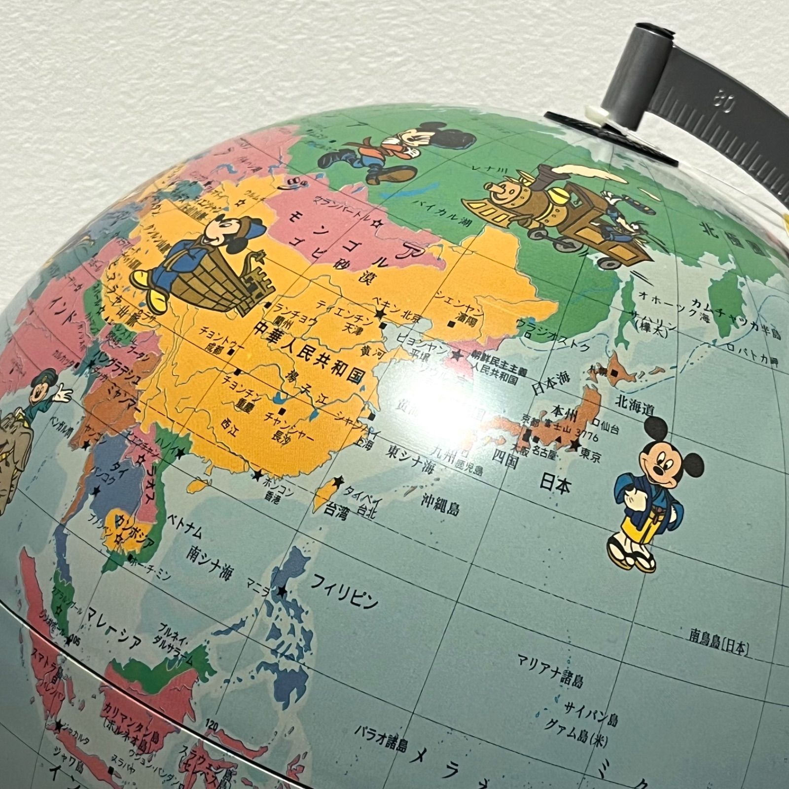 ◼︎美品◼︎【ディズニーキャラクター地球儀】ミッキーの世界旅行