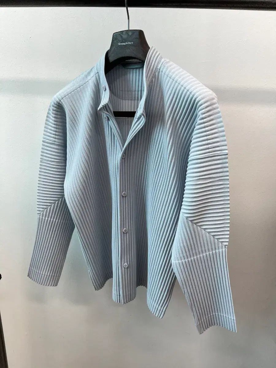 100) ISSEY MIYAKE オムプリッセ 23ss ジップアップ ジャージ