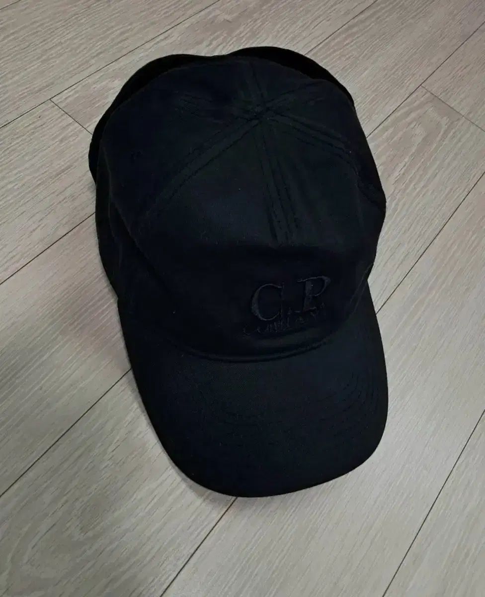 C.P. COMPANY シーピーカンパニー ゴーグルキャップ (M)