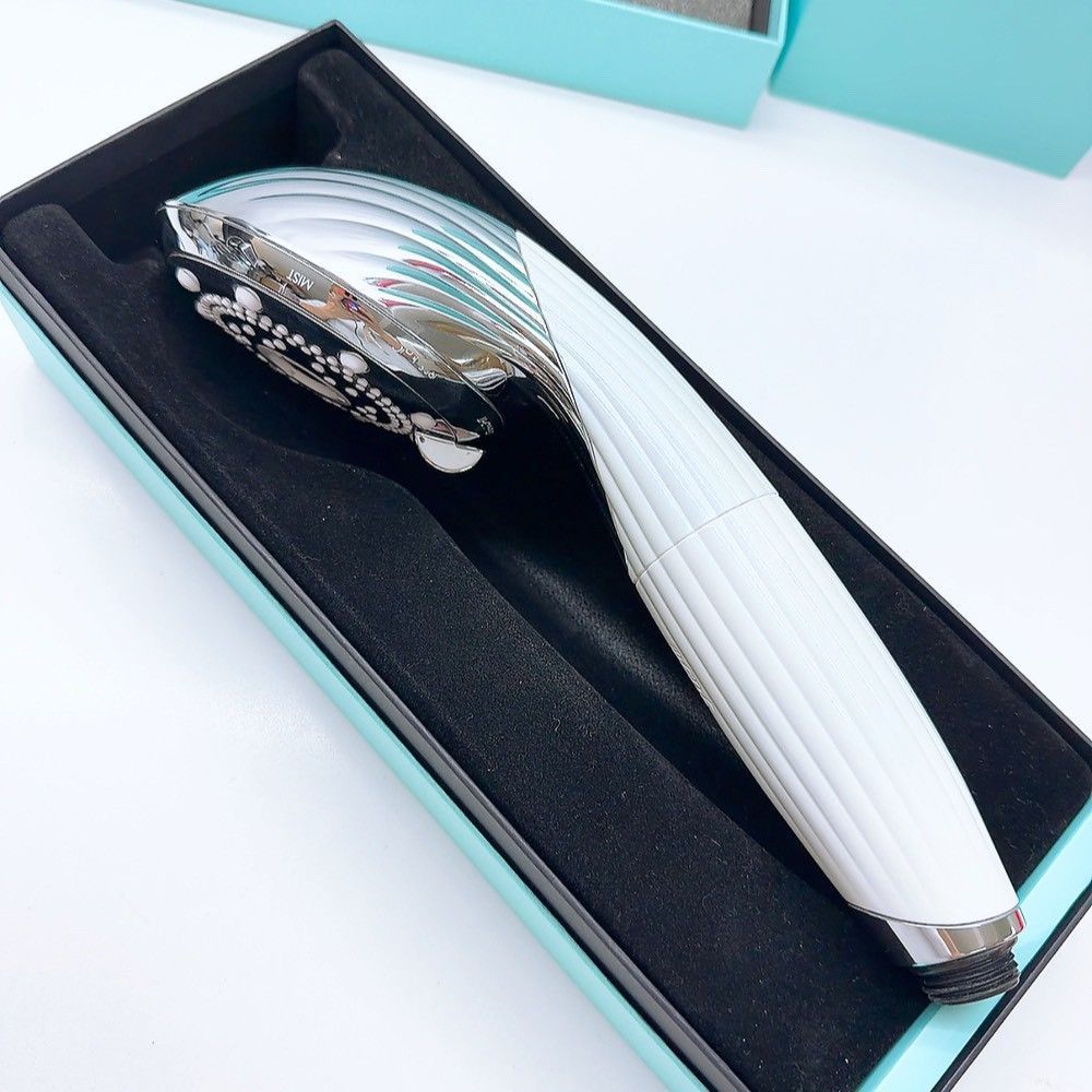 ほぼ未使用＊付属品完備》 リファ ファインバブル Q ピュア MTG ReFa