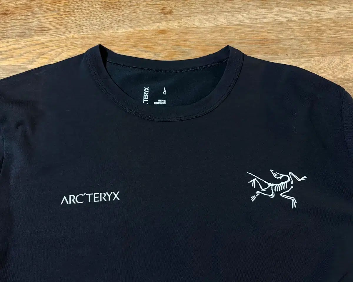 ARC'TERYX アークテリクス 캡티브 スプリット Tシャツ ブラック 半袖 Tシャツ L