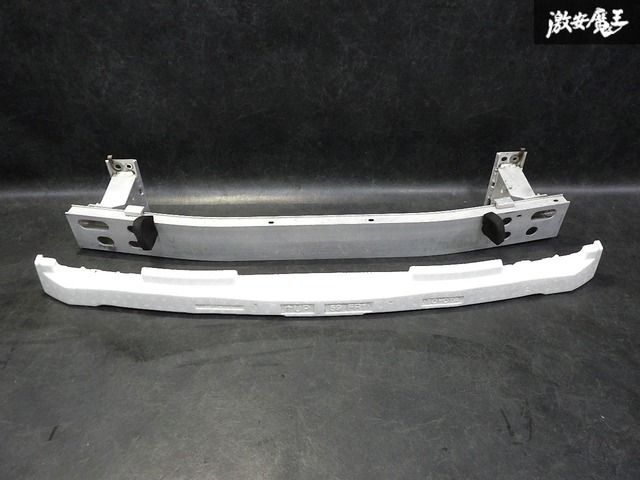 【ゆがみなし！即発送】トヨタ純正 ZVW30 プリウス フロントバンパー ホースメント エネルギー アブソーバー 52611 47040