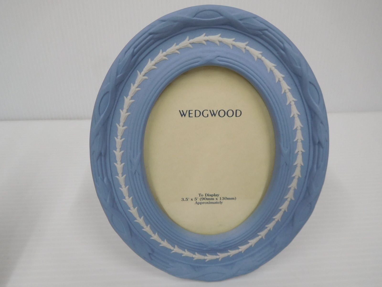 送料無料 WEDGWOOD ジャスパー 花瓶 フォトフレーム 囗T巛 - メルカリ