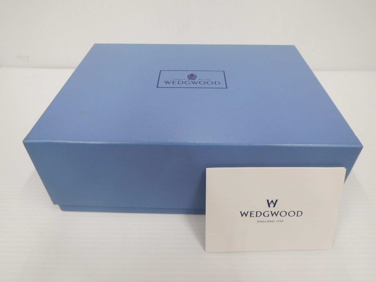 送料無料 WEDGWOOD ジャスパー 花瓶 フォトフレーム 囗T巛 - メルカリ
