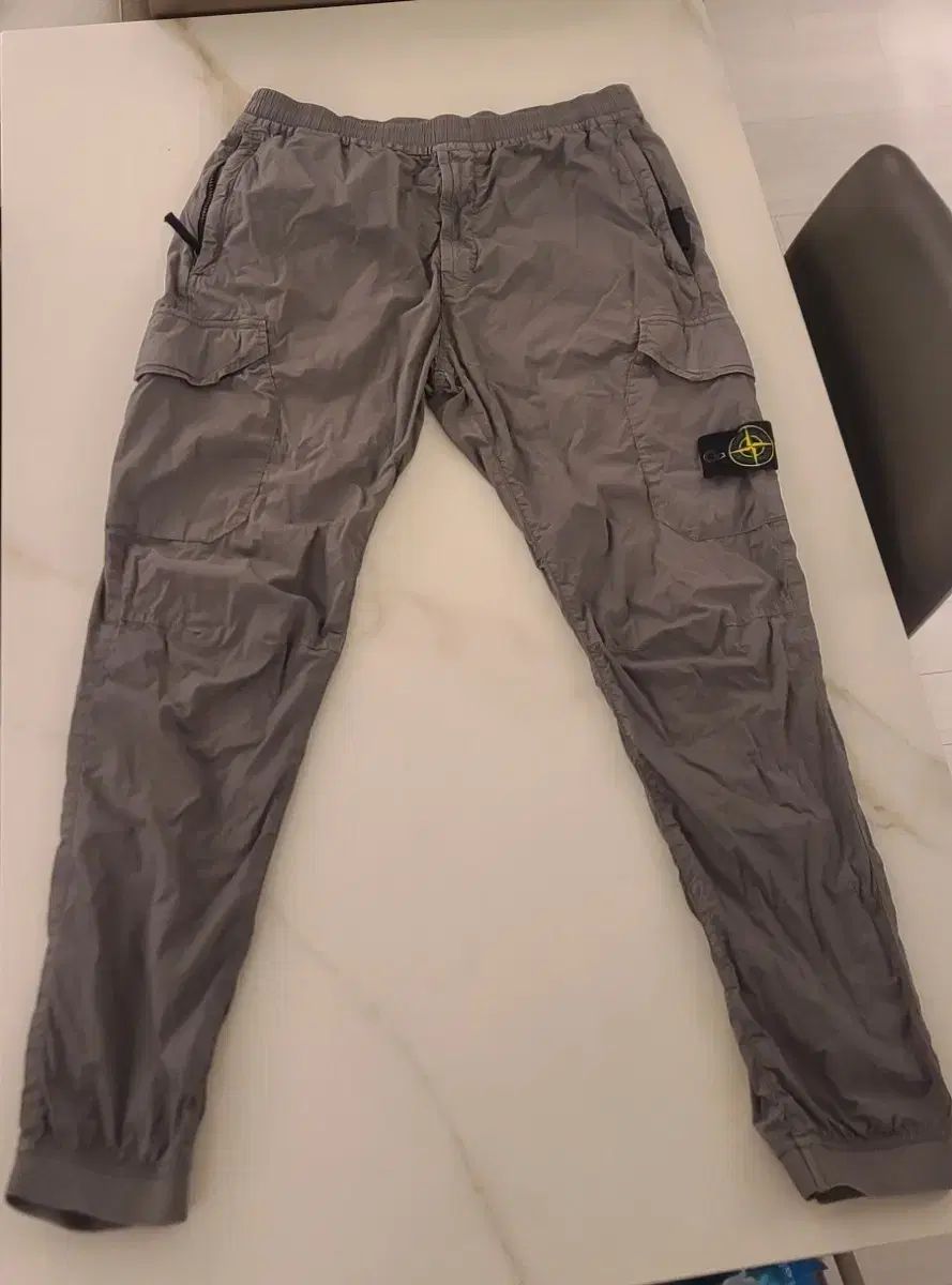 STONE ISLAND ストーンアイランド カーゴ ジョガー パンツ グレー 33
