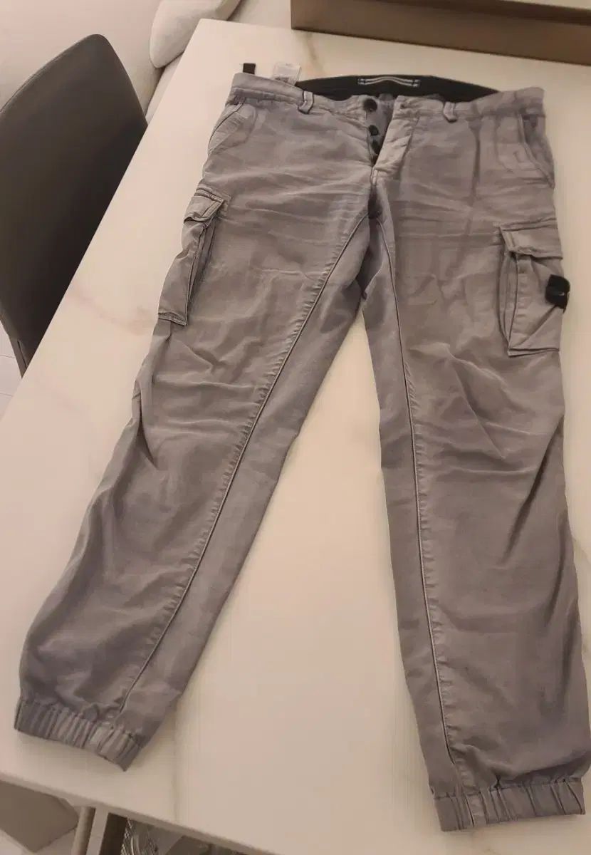 STONE ISLAND ストーンアイランド カーゴ ジョガー パンツ グレー 34