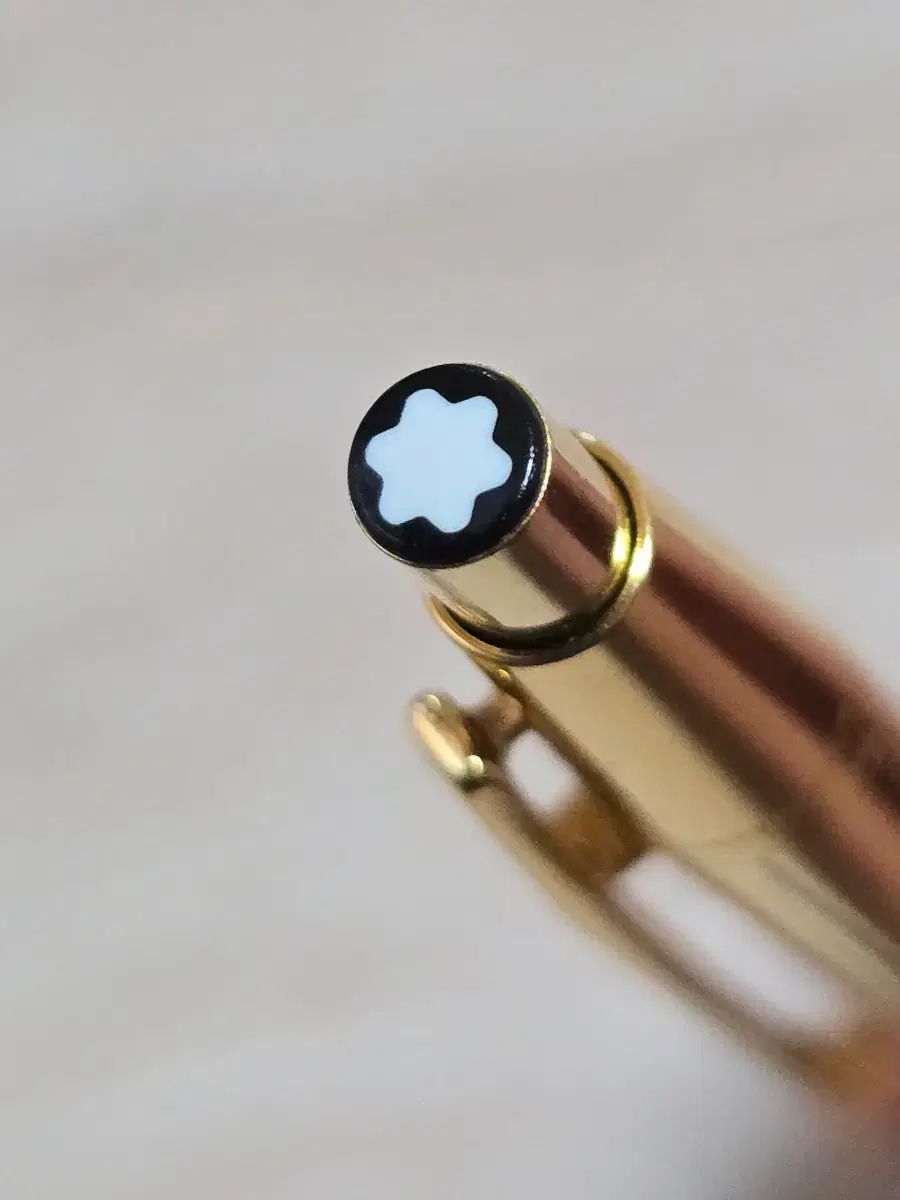 MONT BLANC 正規品 ノーブル ブレス 金メッキ ボールペン ボールペン芯 2本 含む
