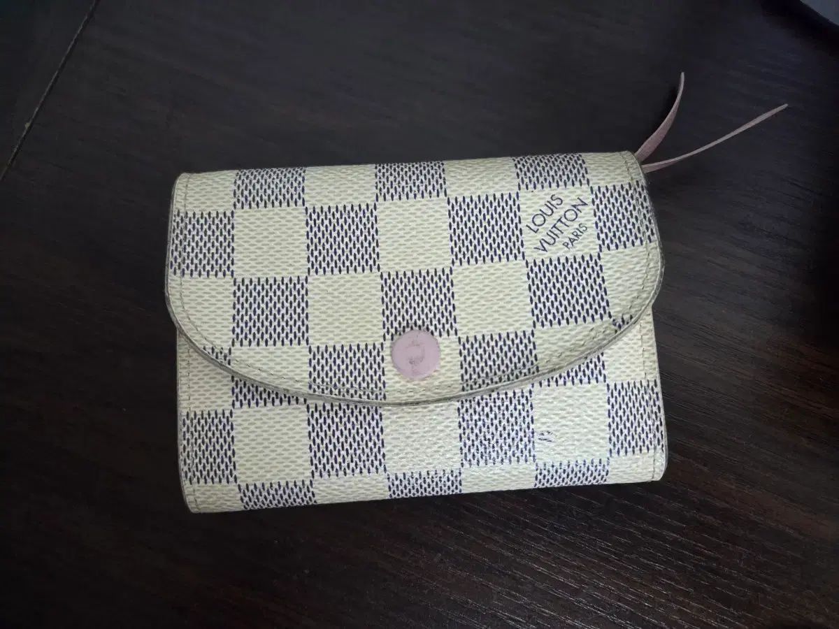 ルイヴィトン ダミエ アズール 二つ折り財布
