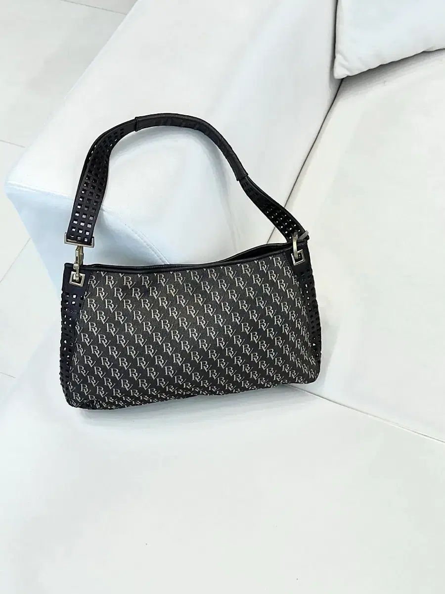 ボッテガ・ヴェネタ ヴィンテージ レーザー CUT モノグラム HOBO BAG (正規品)