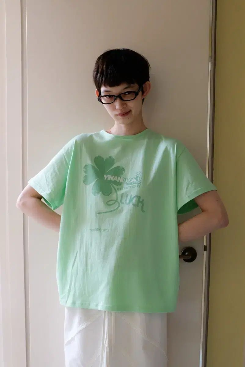 IN & Yang IN 下 ウール YIH Tシャツ ライトグリーン t-shirt