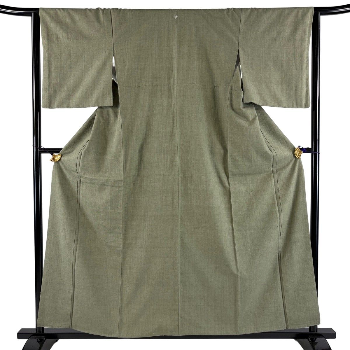 【美品】 結城紬 身丈159cm 裄丈64cm M 袷 本場結城紬 奥順 証紙 灰緑 正絹 逸品 一つ紋 【中古】 73,040円