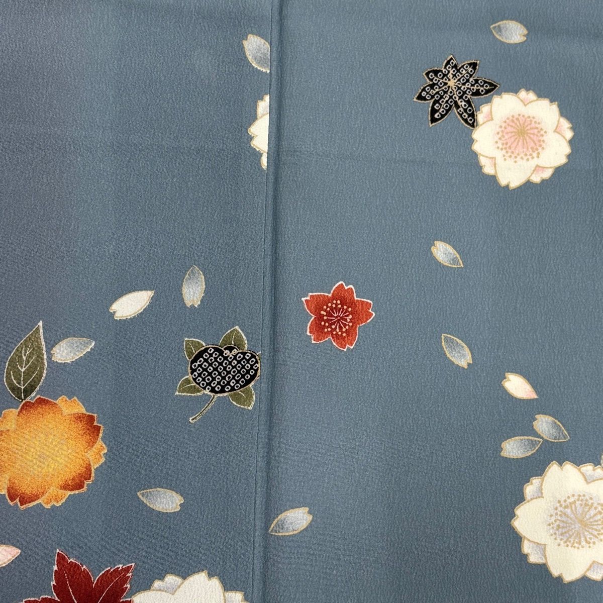 小紋　洗える着物　裂取り　小花模様　身丈163　裄64.5　着物　031tz 美品】 小紋 身丈163cm 裄丈68cm L 薄物 洗える着物 市松 青紫 化繊