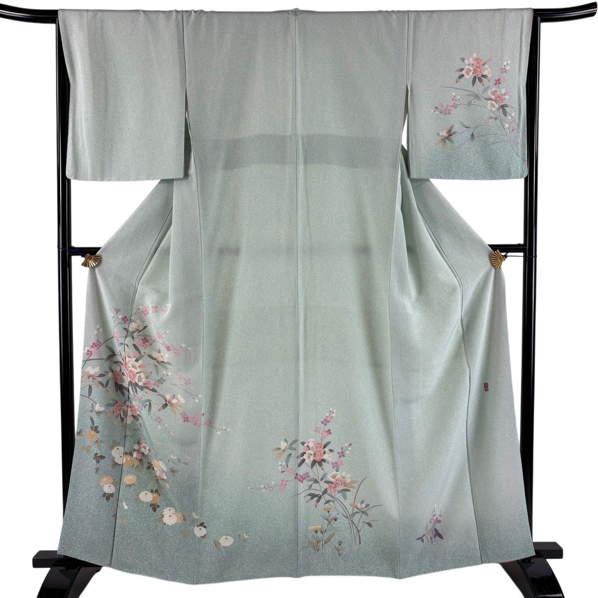 【美品】 付下げ 身丈161.5cm 裄丈66.5cm M 袷 落款 枝花 菊 薄緑 正絹 秀品 【中古】
