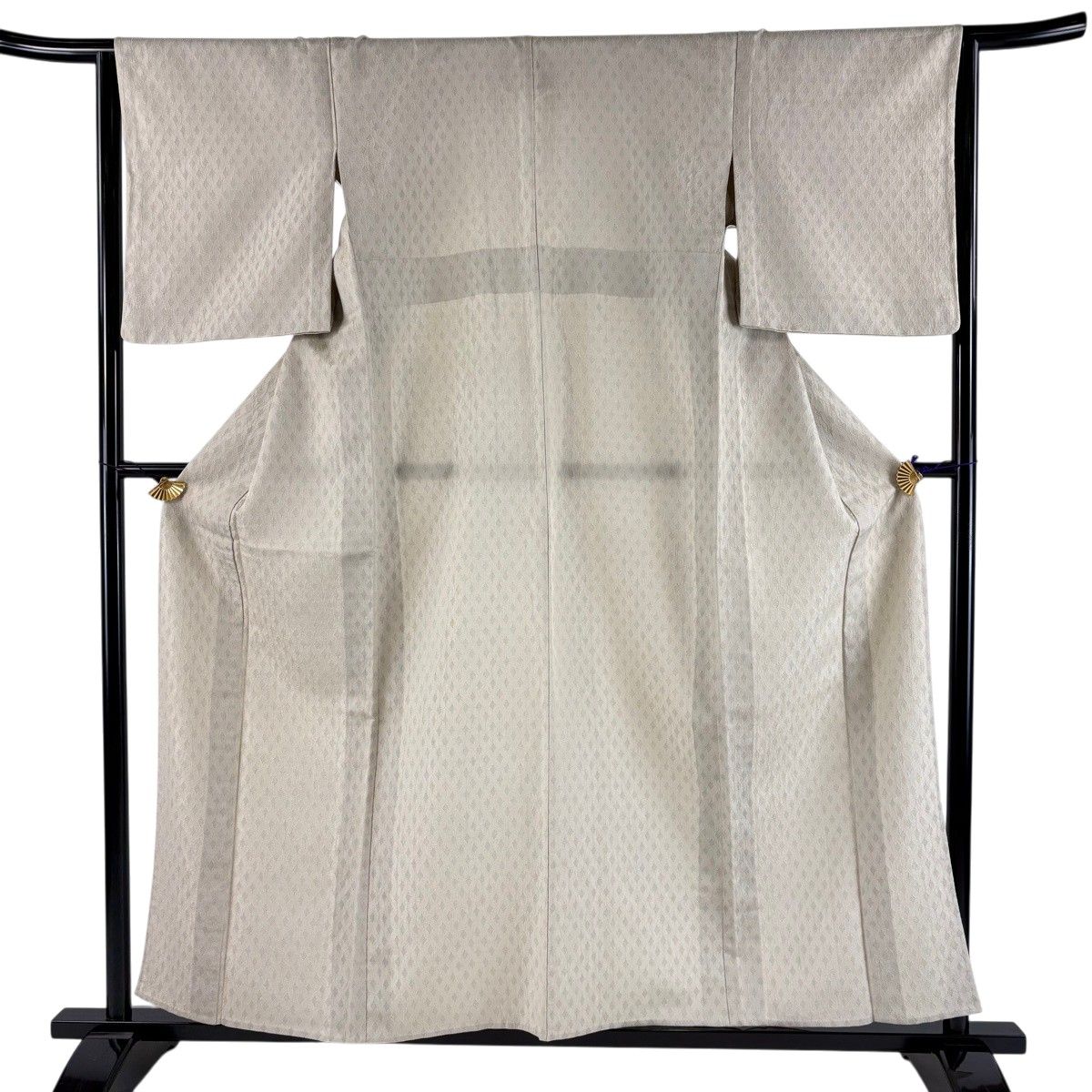 【美品】 お召 身丈157.5cm 裄丈64cm M 単衣 菱 ベージュ 正絹 逸品 一つ紋 【中古】