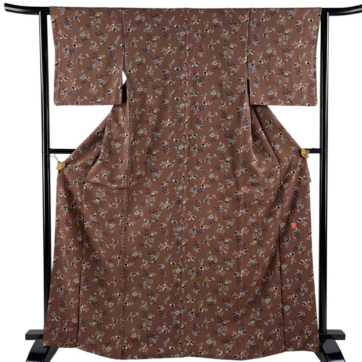 小紋 身丈168cm 裄丈62cm S 袷 花井幸子 落款 貝 唐草 茶色 正絹 名品 【中古】