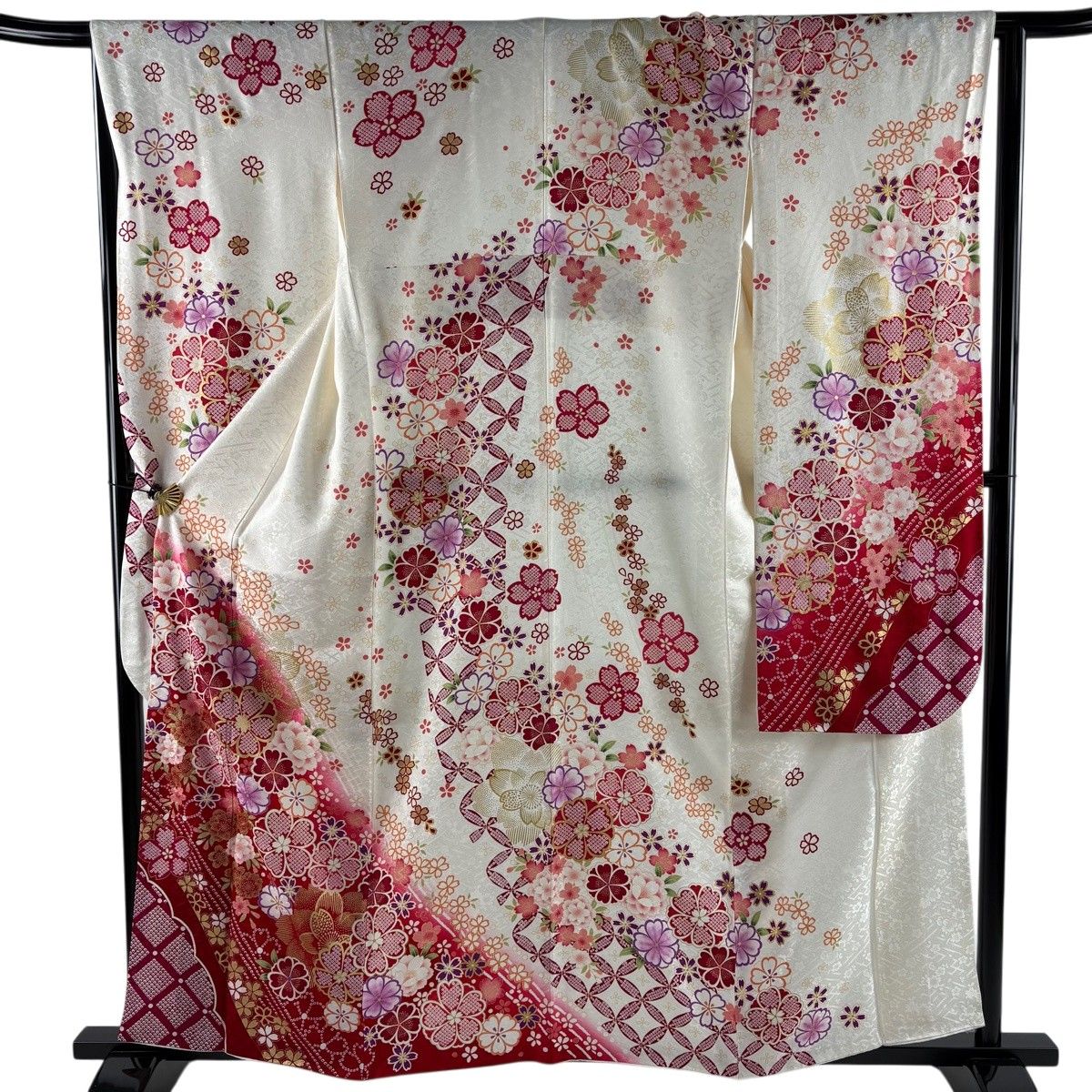 【美品】 振袖 身丈158.5cm 裄丈65cm M 袷 桜 草花 金彩 染め分け クリーム 正絹 名品 【中古】