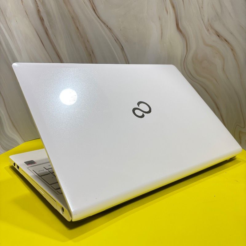 美品】富士通 LIFEBOOK Core i7 SSD256GB Win11 Office付 - メルカリ