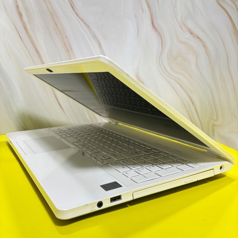LIFEBOOK Core i7 SSD256GB メモリ8GB Win11 - メルカリ