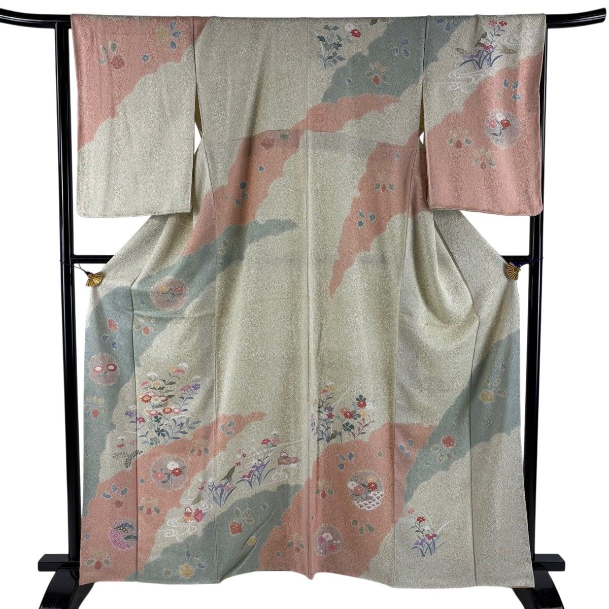 【美品】 訪問着 身丈161.5cm 裄丈65.5cm M 袷 鴛鴦 草花 染め分け 灰緑 正絹 秀品 【中古】