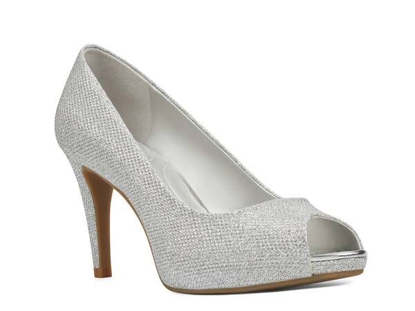 バンドリーノ レディース シューズ パンプス プラットフォーム Bandolino Rainaa Platform Pump Silver Metallic Glitter Mesh シルバー