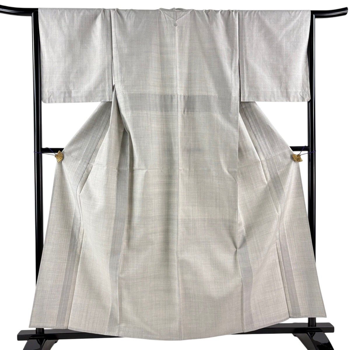【美品】 紬 身丈159cm 裄丈66cm M 単衣 久米島紬 証紙 灰色 正絹 逸品 一つ紋 【中古】