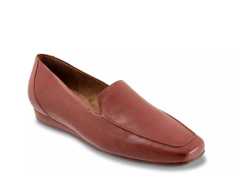 ソフトウォーク レディース シューズ スリッポン・ローファー Softwalk Vista SlipOn Cognac