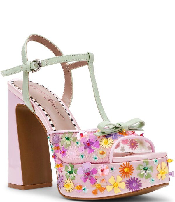 ベッツィジョンソン レディース シューズ サンダル フラワー柄 プラットフォーム メッシュ フラワー Blue by Betsey Johnson Melodie Mesh Floral Applique Tstraplatform Dressandals P
