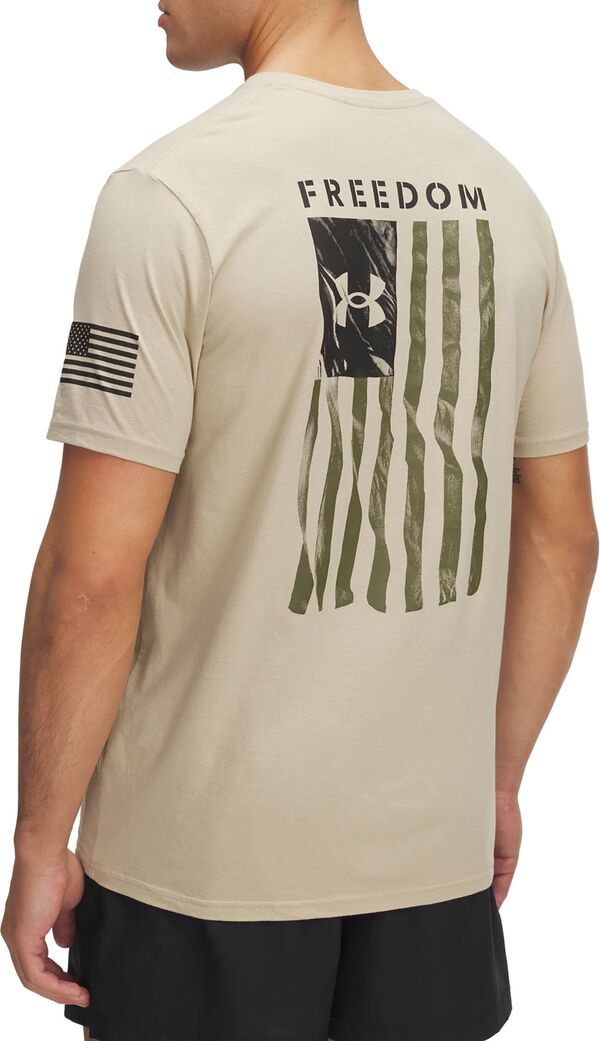 アンダーアーマー メンズ トップス Tシャツ グラフィック Under Armour Mens Freedom Flagraphic TShirt Desert SandBlack ブラック