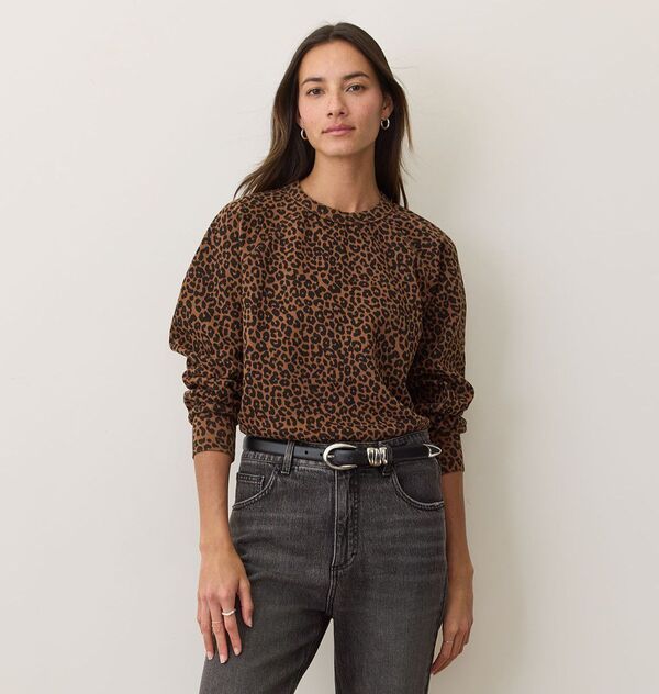 マリーン レイヤー レディース アウター パーカー・スウェット クルーネック プリント シャツ フリース Marine Layer Womens Cloud 9 Fleece Printed Crewneck Sweatshirt Leopard アニマル