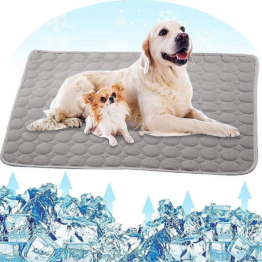 ひんやり ペット用シーツ 冷感 シーツ メッシュ 夏用 ペット用 冷感シーツ 犬 猫 ペット 接触冷感シーツ マット 寝具 冷感敷きパッド 速乾 消臭 滑り止め 介護 丸ごと洗える 繰り返し利用可能 中型 大型 犬・猫 犬用 2枚入り (グレ 4592d1bb