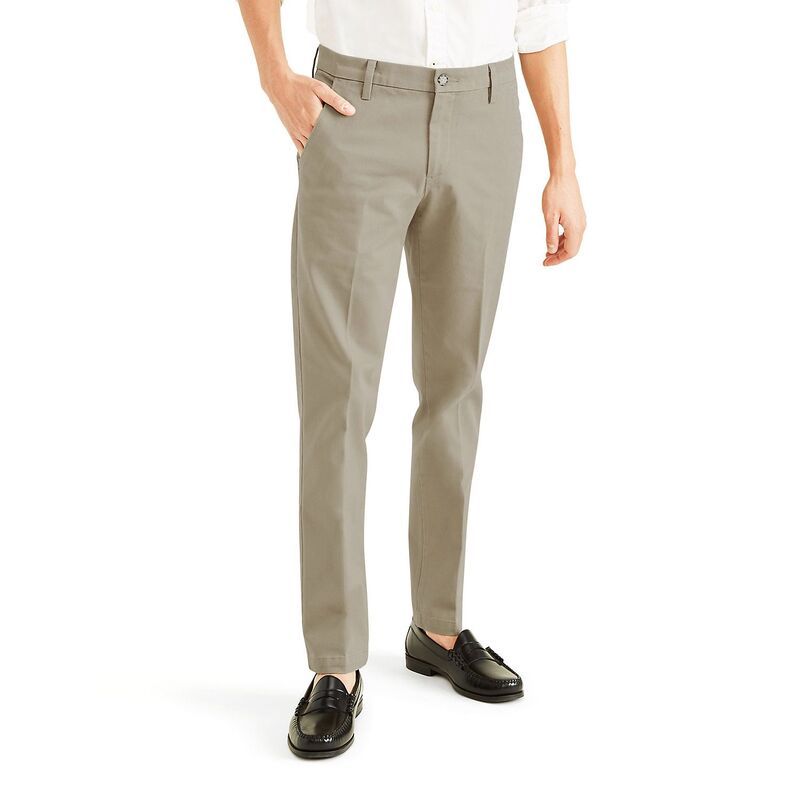 ドッカーズ メンズ ボトムス カジュアルパンツ Mens Dockers Workday SlimFit Smart 360 FLEX Khaki Pantsafari Beige ベージュ