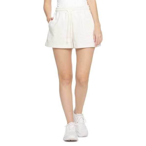 スウェッティベティ レディース ボトムス ハーフパンツ・ショーツ ショートパンツ Sweaty Betty Revive Boxy Shorts Lily White ホワイト