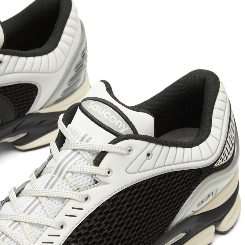 サッカニー メンズ シューズ スニーカー Saucony Progrid Paramount Sneaker Black White ホワイト