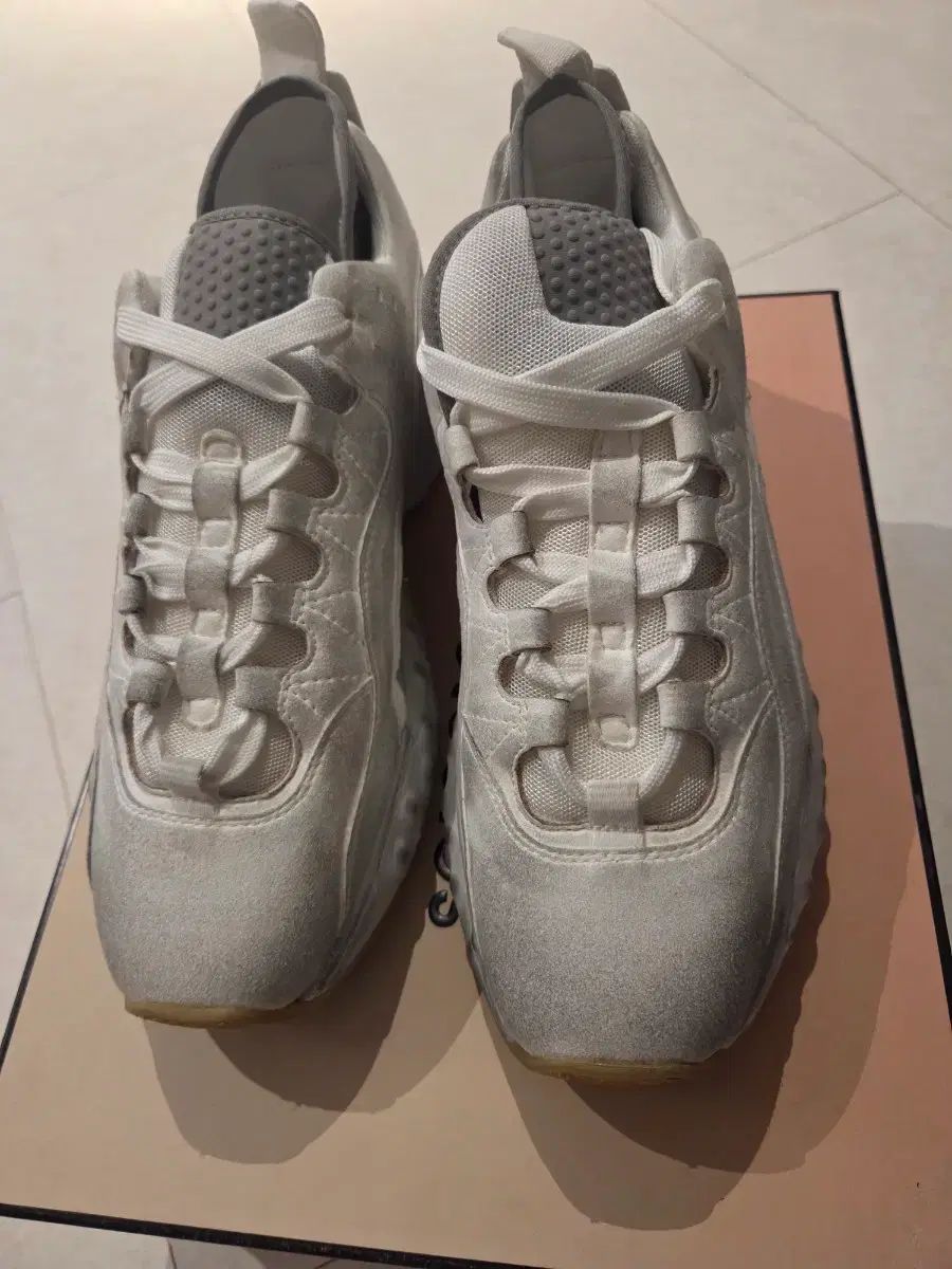 新品 Acne Studios アクネストゥディオズ スニーカー