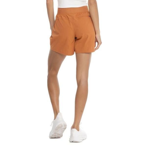 ブラックダイヤモンド レディース ボトムス ハーフパンツ・ショーツ ショートパンツ BLACK DIAMOND Sierra Shorts Tundra ブラック