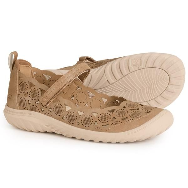 ジャンブ レディース シューズ パンプス JBU BY JAMBU Anne Mary Jane Shoes For Women Taupe Shimmer トープ