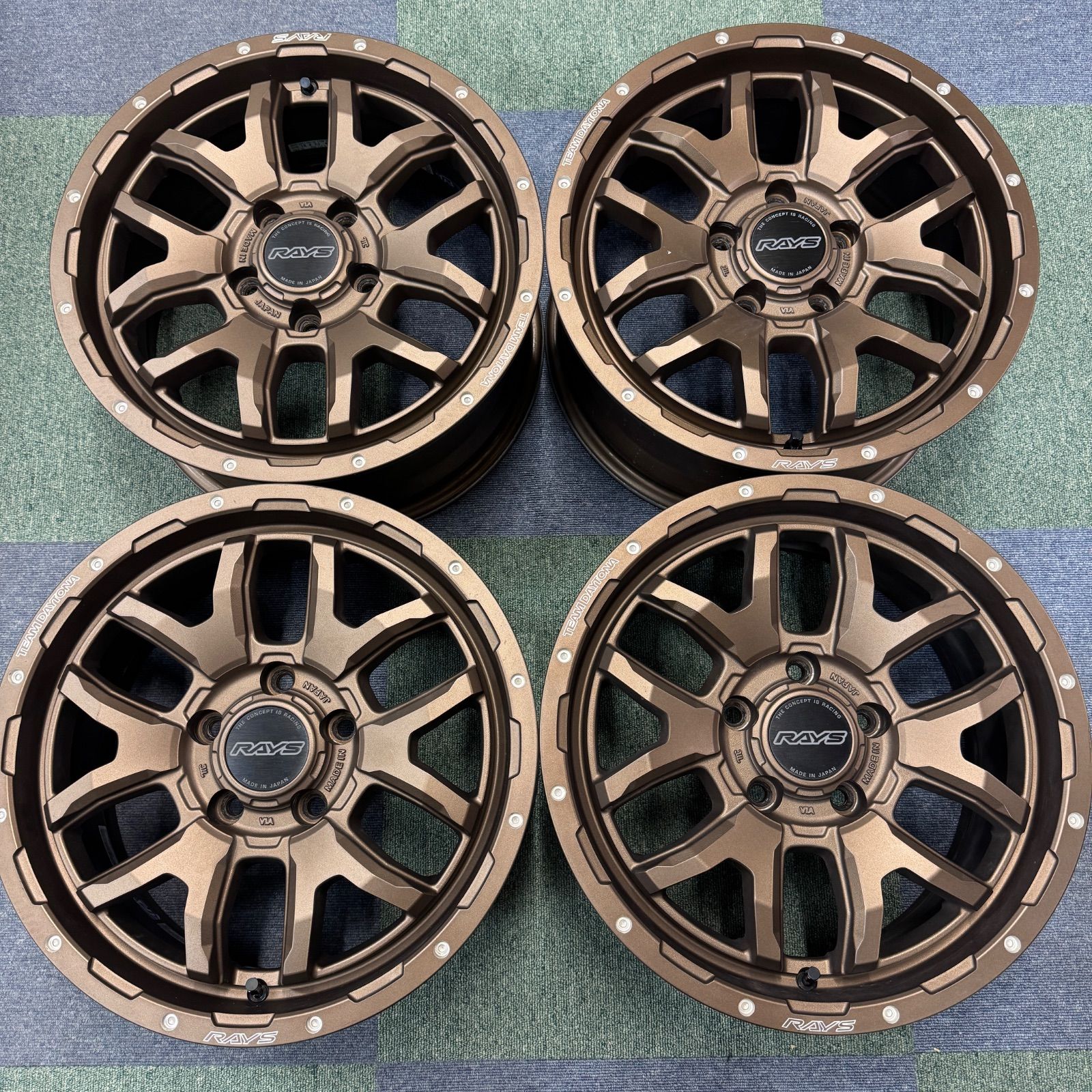 美品 RAYS チームデイトナ F6 ブースト 16インチ 7j +40 PCD114.3 Z5 デリカ D5