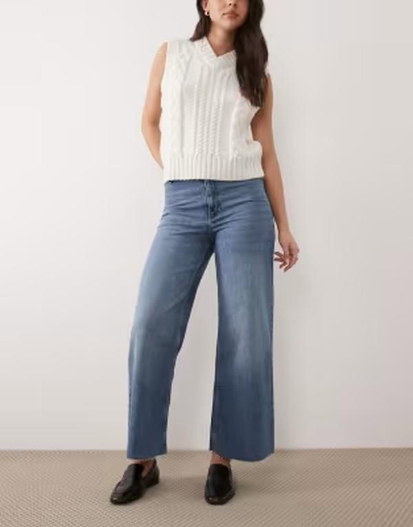 マンゴ レディース ボトムス デニムパンツ ワイドレッグ ジーンズ Mango wide leg jeans in mid BLUE ブルー