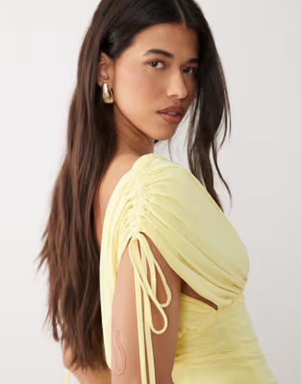 エイソス レディース トップス シャツ ギャザー ASOS DESIGN deep ruched off the shoulder top in yellow イエロー