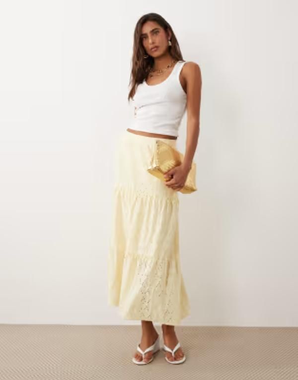 ヴィラ レディース ボトムスカート ティアード ミディ VILA tiered pointelle midi skirt in pastel yellow Pastel Yellow イエロー