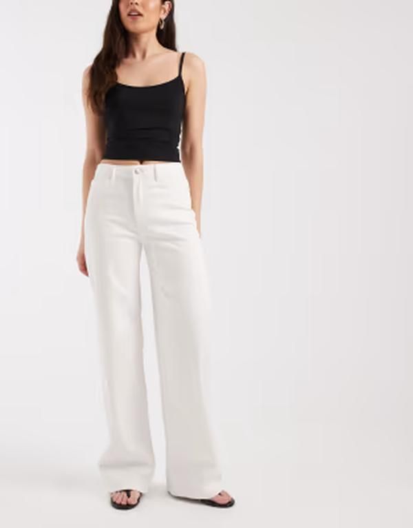 ピーシーズ レディース ボトムス デニムパンツ ワイドレッグ シルク ジーンズ PIECESilke mid rise wide leg jeans denim Bright White ホワイト