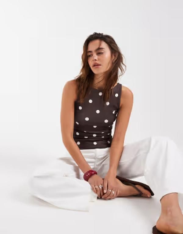 ヴェロモーダ レディース トップス ベスト ドット プリント Vero Moda square neck tank top in chocolate polkadot print Chocolate spot チョコレート