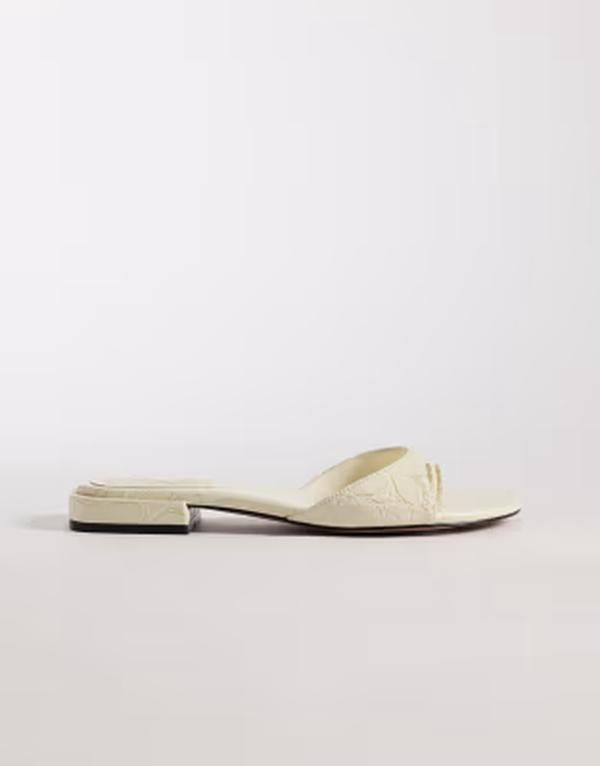 エイソス レディース シューズ サンダル ASOS DESIGN Florida toe thong sandals croc WHITE ホワイト