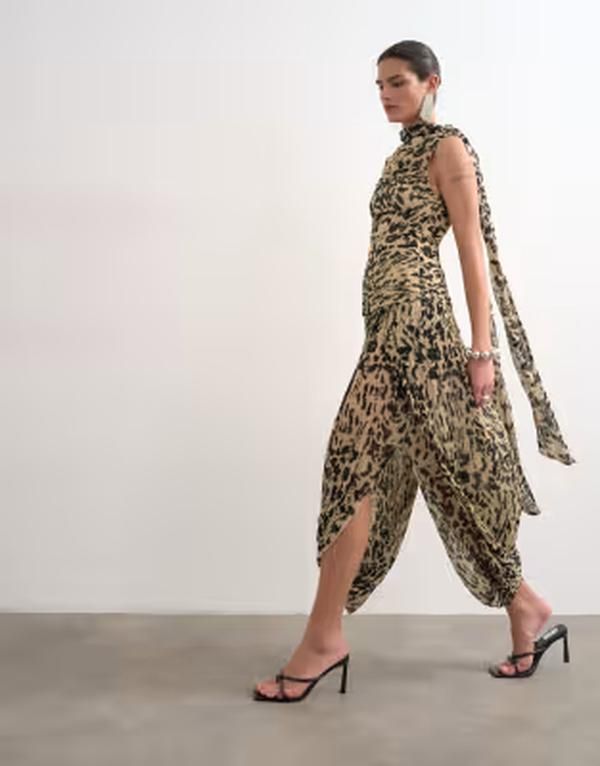トップショップ レディース トップス ワンピース マキシ Topshop scarf neck maxi dress in buttermilk abstract animal Abstract animal アニマル