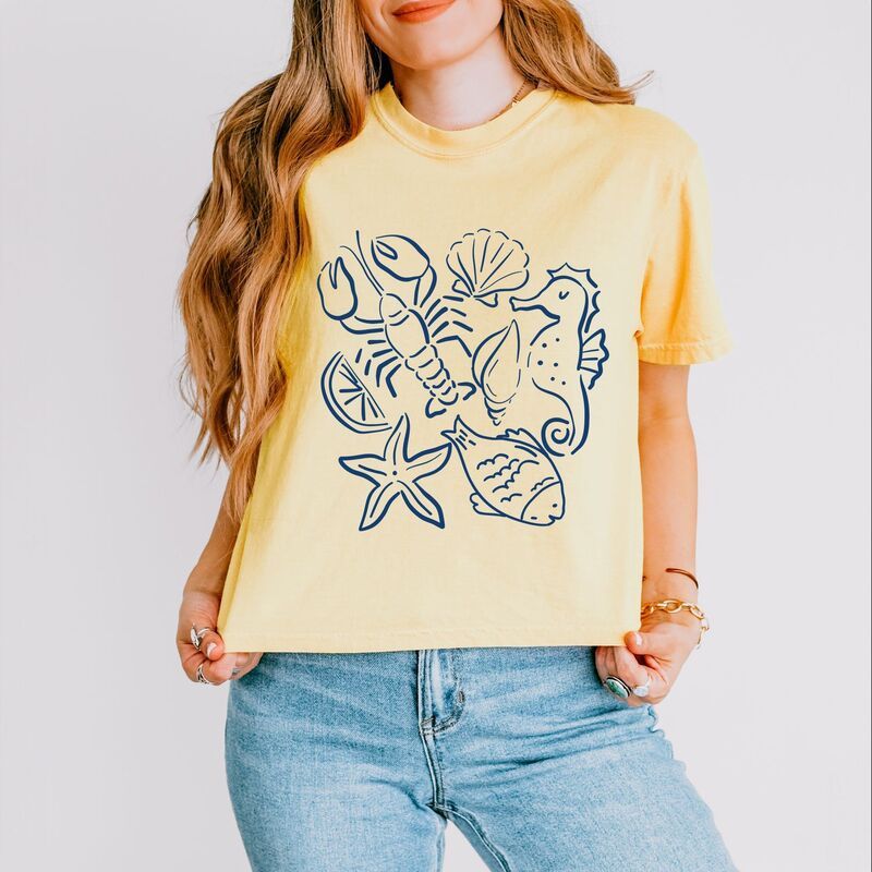 Simply Sage Market レディース トップス Tシャツ グラフィック Simply Sage Market Nautical Animals Outlined Womens Boxy Crop Top Graphic TShirt Butter
