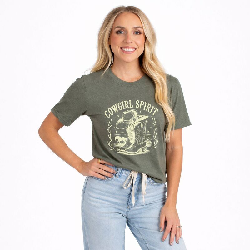 Simply Sage Market レディース トップス Tシャツ ブーツ グラフィック Simply Sage Market Cowgirl Spirit Boots Womenshort Sleeve Graphic TShirt Army Green