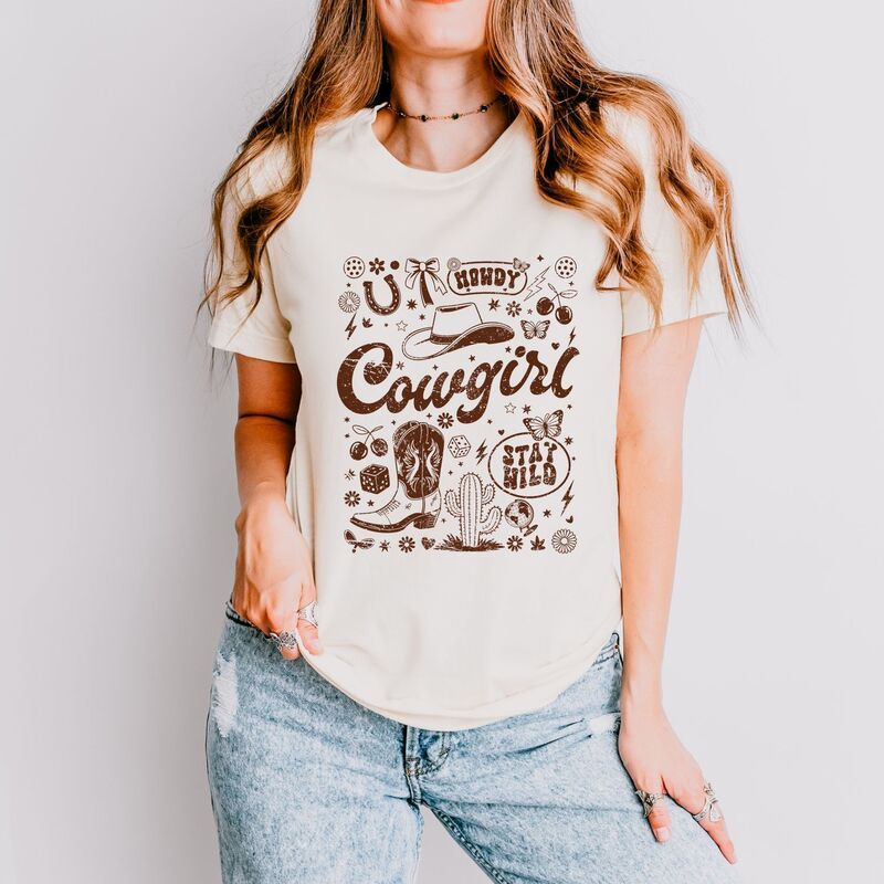 Simply Sage Market レディース トップス Tシャツ グラフィック Simply Sage Market Cowgirl Sketched Icons Womenshort Sleeve Graphic TShirt Cream クリーム