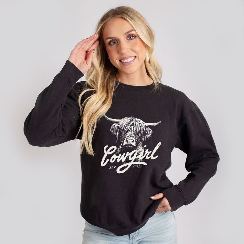 Simply Sage Market レディース トップス Tシャツ スウェット Simply Sage Market Cowgirl Highland Cow Womens Lightweight Garment Dyed Sweatshirt Black