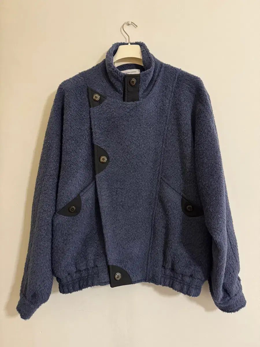 (46) Kiko Kostadinov(キココスタディノフ) マスク ブルゾン