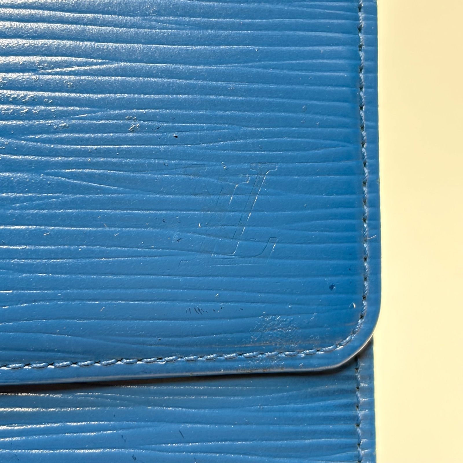 3796 LOUIS VUITTON ルイヴィトン エピ ブルー 長財布